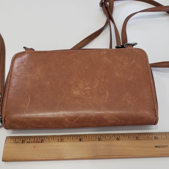 The Sak Brown Leather Crossbody Purse, Approx.  8 x 4.5 - Picture 6 of 8
